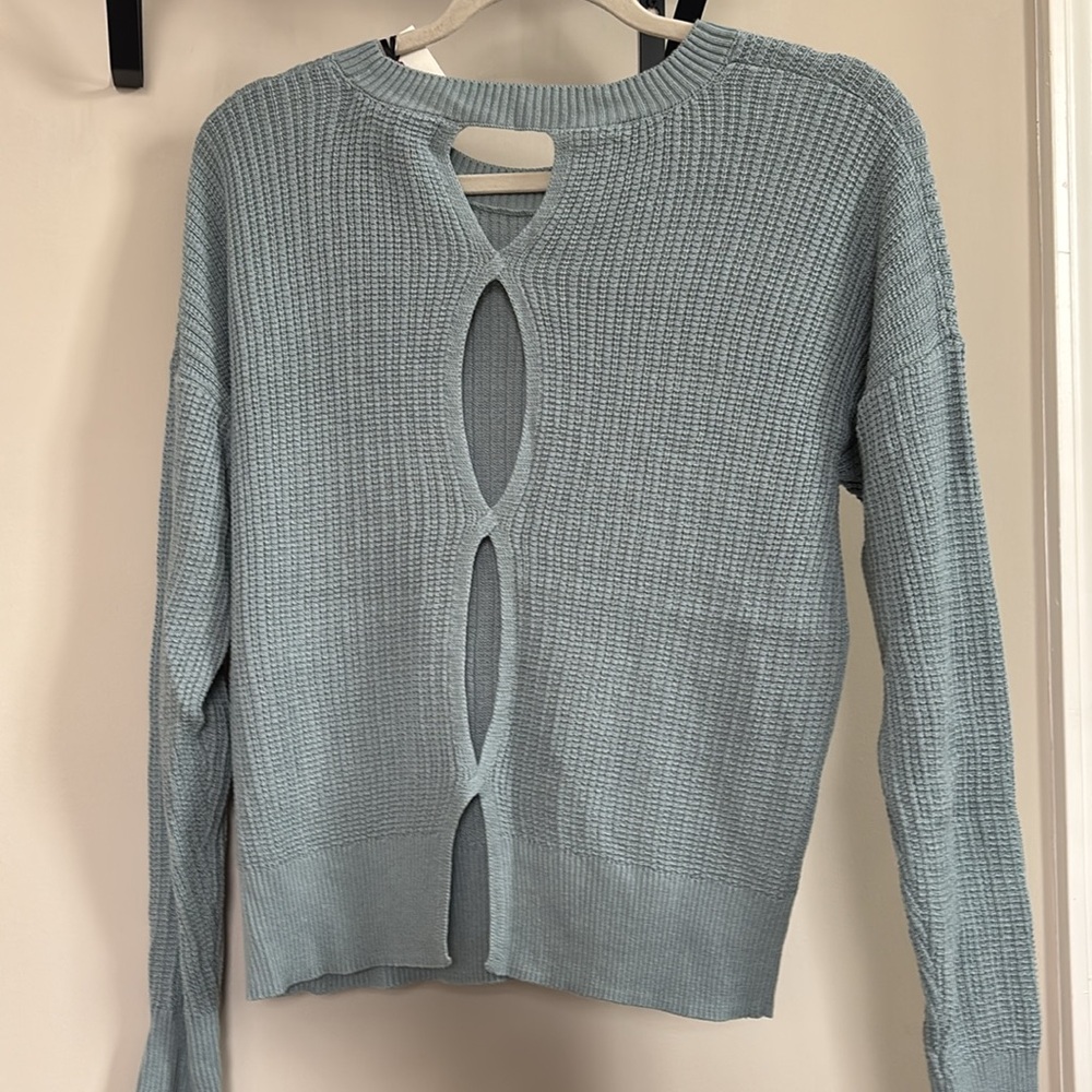 Women’s (S) Pink Rose knit sweater color crystal sage - Picture 2 of 3